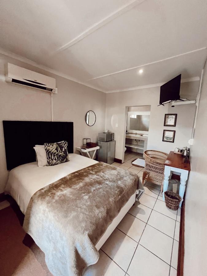 Coco Lodge Mthatha Exterior photo