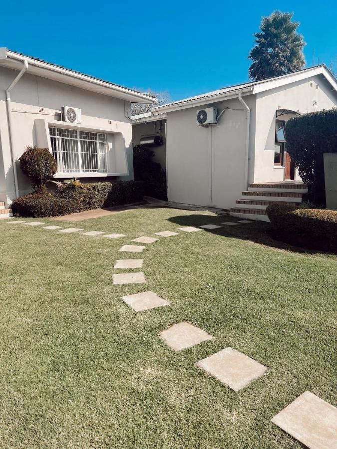 Coco Lodge Mthatha Exterior photo